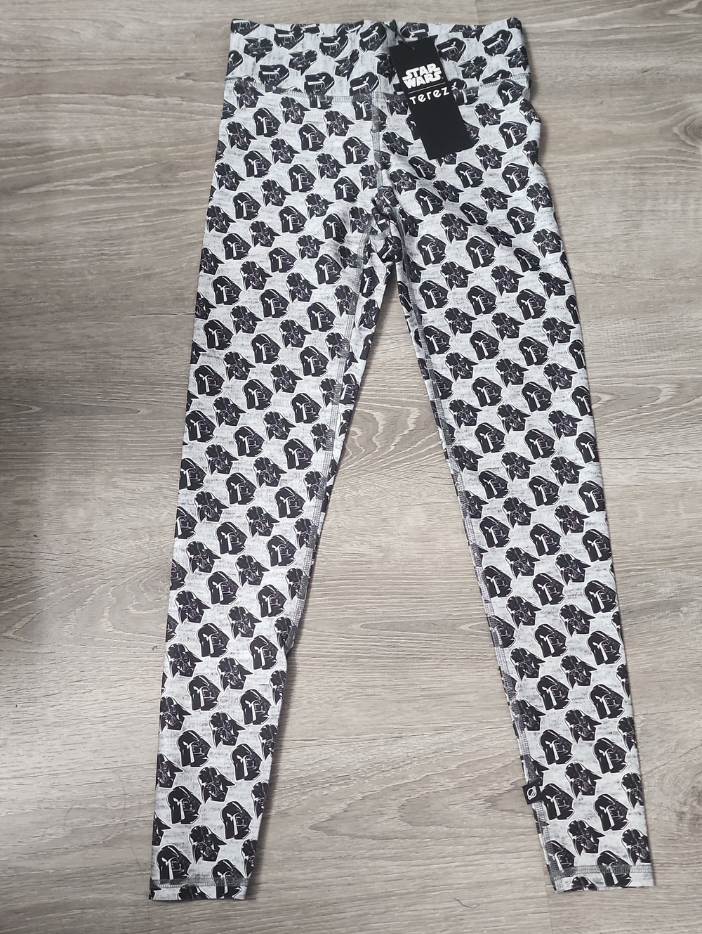Terez Women's Star Wars Gray Darth Vader Leggings Size Small New With Tag